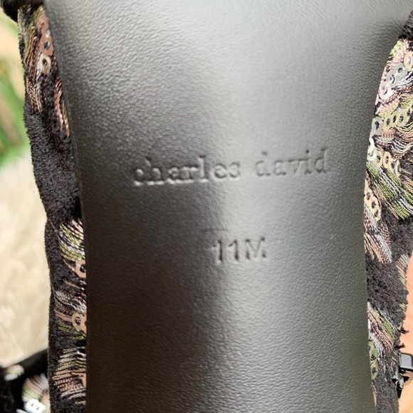 CHARLES DAVID women’s black sequined size 11 pointy toe ankle boots MINT cond. - Picture 6 of 11